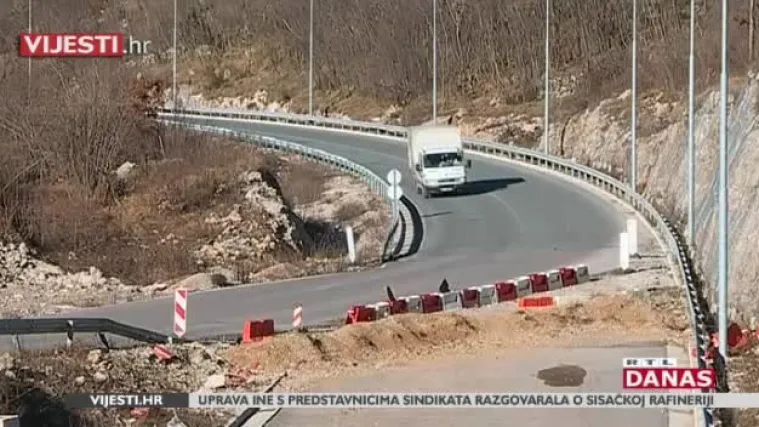 Cesta za Vi&scaron;kovo - već pet godina grade 7,5 kilometara; Ministar kaže: 'Bit će to sve ok'