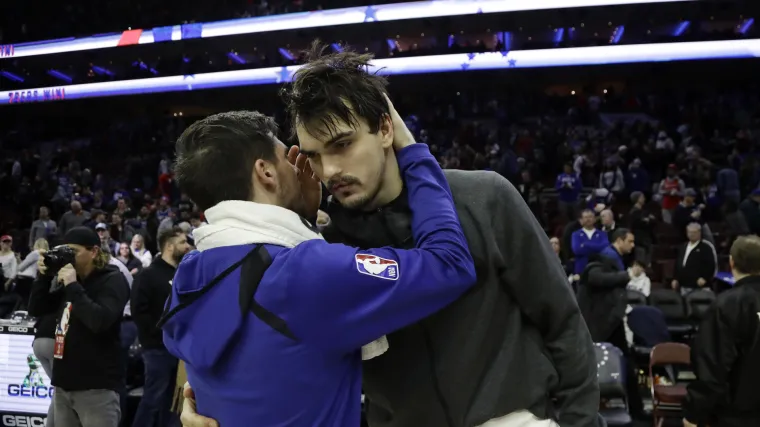 Bogdanović najbolji u 'točionici' protiv Sunsa u večeri za povijest, &Scaron;arić dobio ovacije u bolnom povratku 'kući'