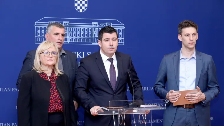 Mostovci traže ostavku Plenkovića: 'Ne upravlja s ničim i frustriran je kao vol koji ide u kupus'