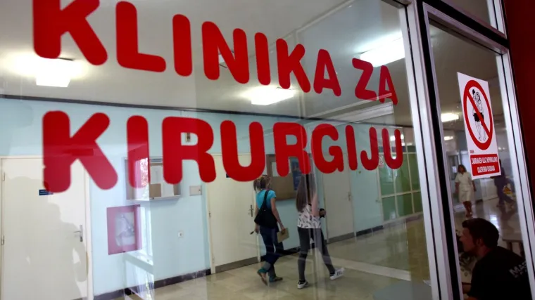 Bez ičije pomoći u bolnicu u&scaron;etao mu&scaron;karac s prostrijelnom ranom