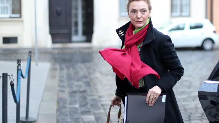 'Kr&scaron;i odluku Vlade o praćenju provedbe mjerila u pregovorima Srbije s EU'