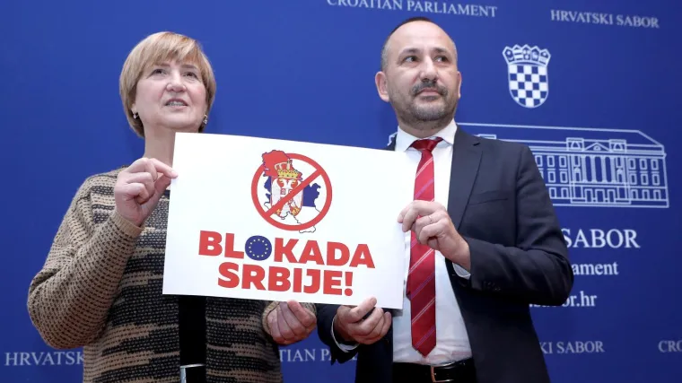 'Svi koji se boje izravno reći da su Srbi napali Hrvatsku idu s figom u džepu'