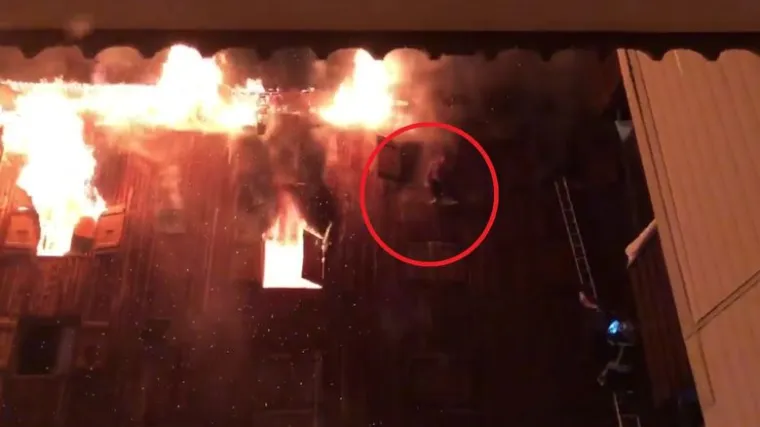 Buktinja u francuskom skijalištu: Dvoje izgorjelo u požaru, ljudi skakali kroz prozore da se spase