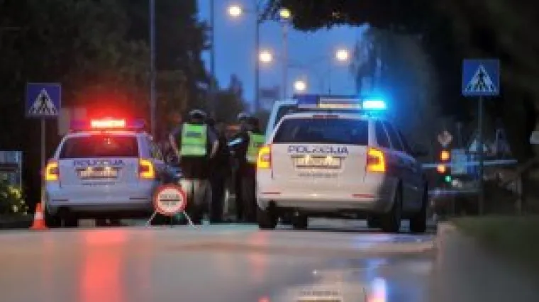 Opća makljaža u Međimurju: Tukli se sjekirama i palicama, autom udarili dva auta, pa ženu
