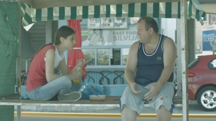 Nagrađivana drama Hane Ju&scaron;ić o odrastanju i obiteljskim odnosima (Ne gledaj mi u pjat)