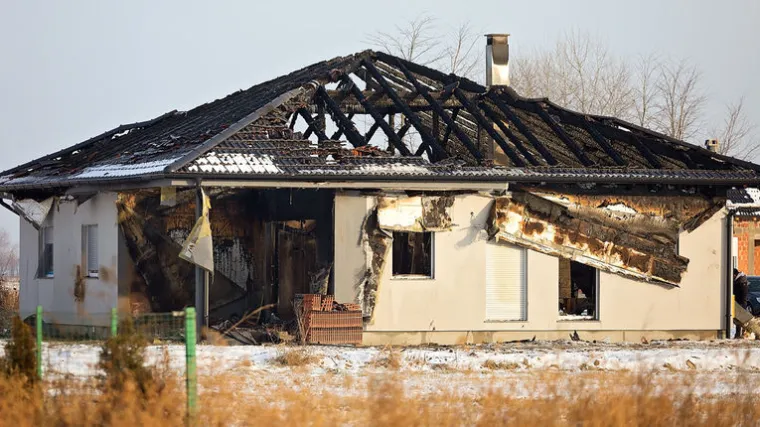 Obitelj u požaru ostala bez kuće: 'Mislio sam da se radi o &scaron;ali. Uložili smo 70.000 eura'