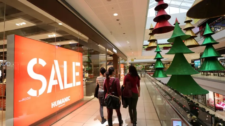 Dvije 'dame u zrelim godinama' doputovale u splitski City Centar i krale sve pred sobom