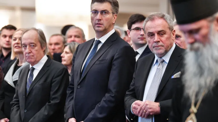 Bandić odbrusio novinarki: 'Nisam bio u USKOK-u zbog prelazaka u moj klub, ne znam o čemu pričate'