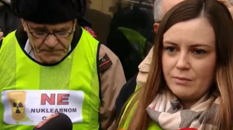 'Mi bi najradije svoju kuću prodali, ali kome? Nitko neće radi tog otpada'