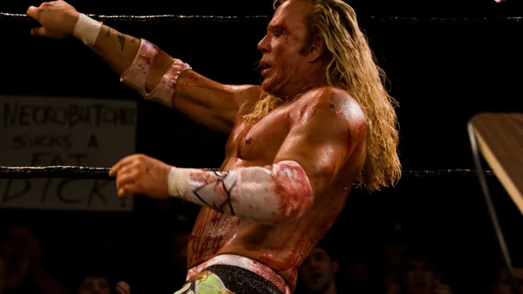 Mickey Rourke kao posrnuli profesionalni hrvač koji smisao života vidi samo u ringu (Hrvač)