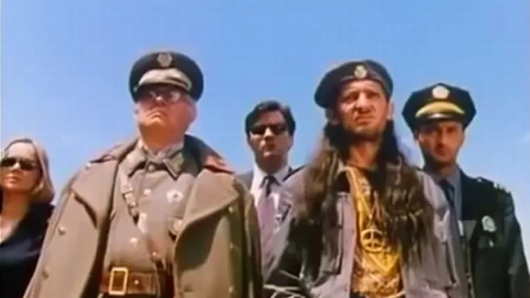 U komediji Vinka Bre&scaron;ana duh mar&scaron;ala Josipa Broza Tita viđen je na malenom i usamljenom dalmatinskom otoku