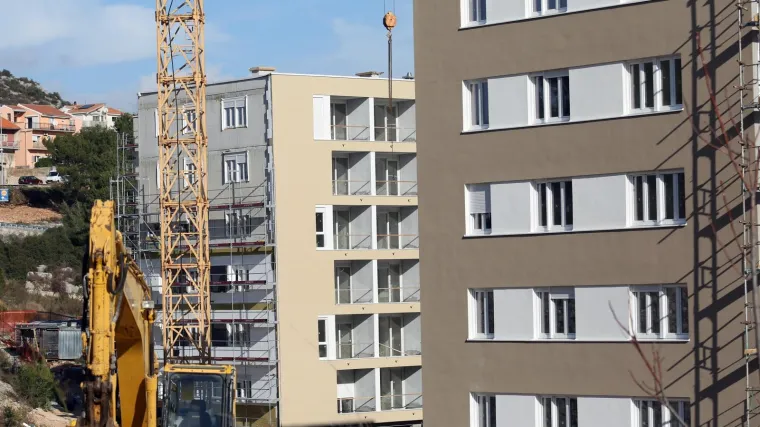 Je li moguće!? Prije tri mjeseca preuzeo ključeve POS-ovog stana, a sad ga skupo prodaje