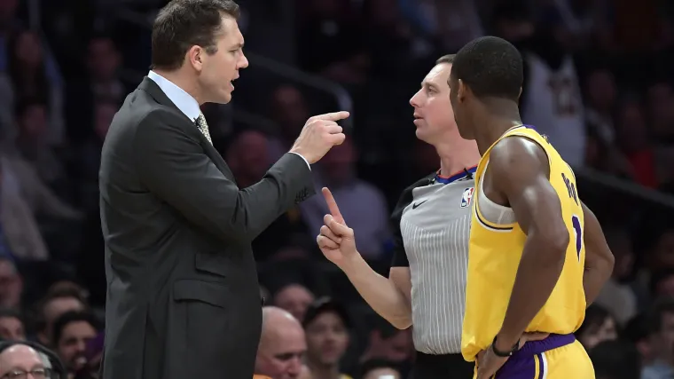 Nervoza isijava u Lakersima: Veterani krenuli u fizički obračun s trenerom