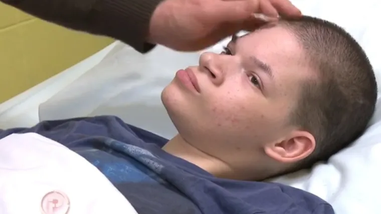 Već 18 godina u ovoj državi za njega 'nigdje nema mjesta', a radi se o djetetu koje poznaje samo bol