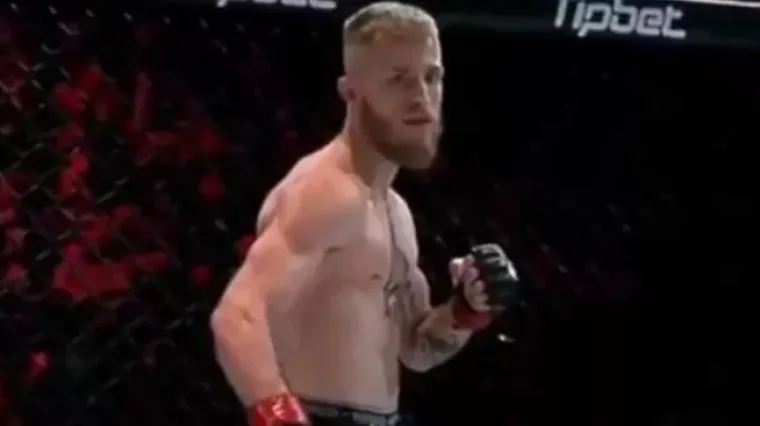 Odakle se samo on sad pojavio?