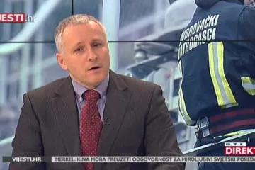 'Ploče od poliestera nikako nisu smjele biti u strojarnici, vrlo su požarno opasne'