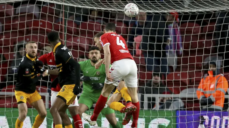 Engleski četvrtoliga&scaron; do nove senzacije: Nakon Leicestera, izbacili i slavnog drugoliga&scaron;a