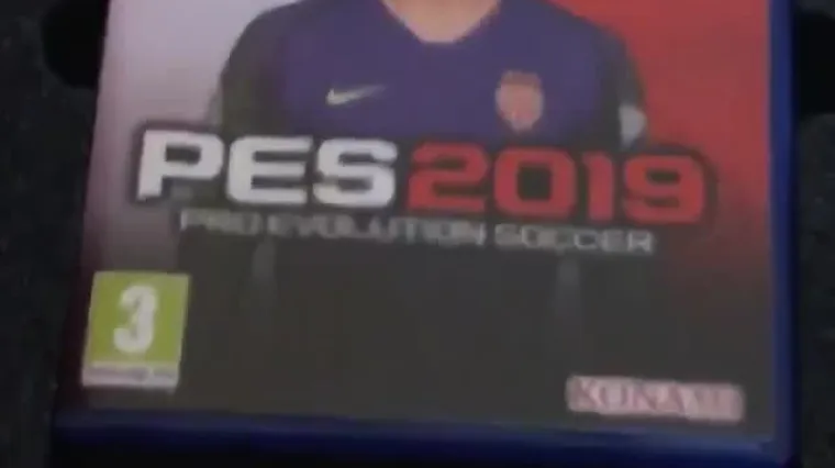 Suba&scaron;ić se pohvalio posebnim izdanjem PES-a: Na naslovnici popularne igre osvanuo njegov lik