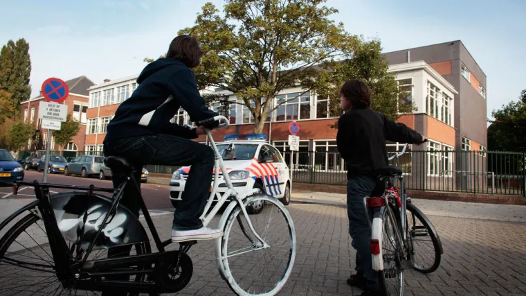 Planiraju zabranu upotrebe mobitela za vrijeme vožnje biciklom: 'Bit ćemo vrlo strogi'