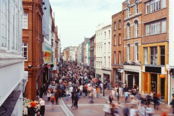 'Teško je, stanarina će me koštati 2400 eura'