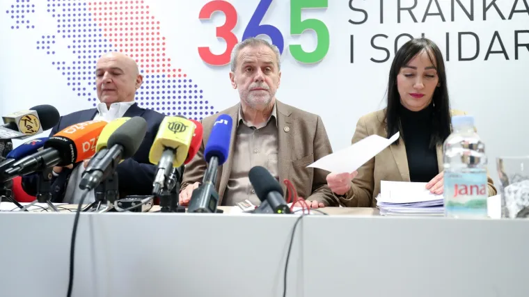 'Da me netko prozvao da sam Robin Hood to bih progutao, ali prozivati me da štitim bogate...'