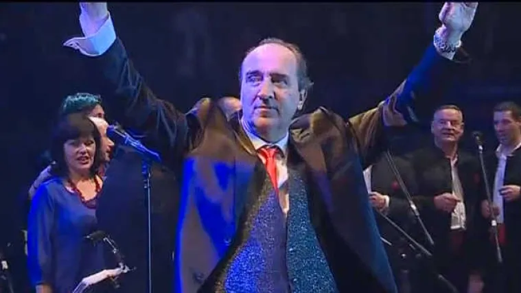 Nakon vijesti da je napao suprugu, oglasio se Grdović: 'Nisam uhićen niti u zatvoru! Doma sam, odmaram'