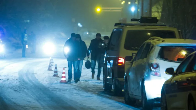 Dvojica maloljetnika divljali su očajnički bježeći od policije: Nisu ih zaustavili ni meci upozorenja