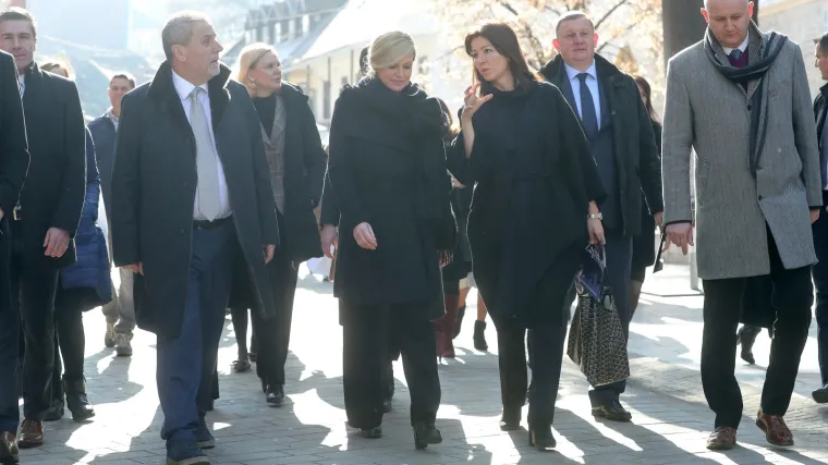 Iznenađenje u Zagrebu: Predsjednica pro&scaron;etala s Bandićem, no građani ih nisu doživjeli