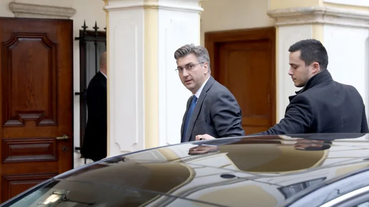 Želi postaviti nove, mlade ljude i rije&scaron;iti se stare garde