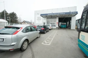 Trojica zaposlenika stanice za tehnički pregled puštali neispravna vozila