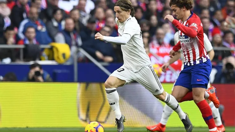 Vatreni čitao bukvicu suigraču vi&scaron;e od dvije minute, mučnu situaciju zaustavio napadač