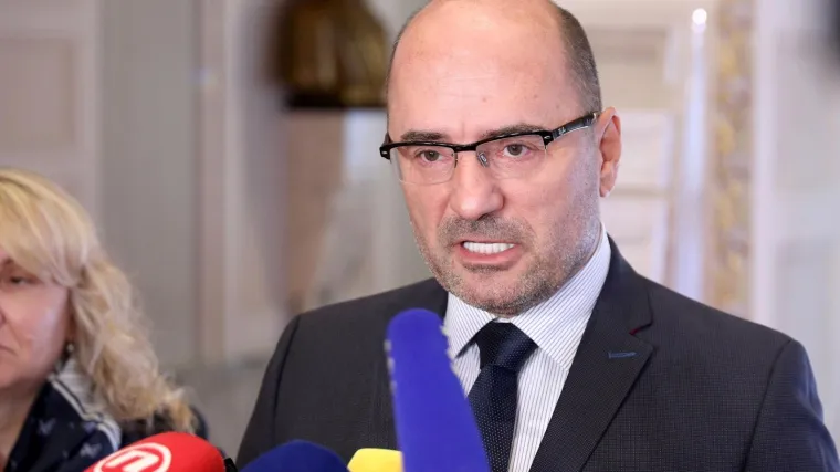 Evo kako je Milijan Brkić objasnio znakovitu poruku: 'Trebam li uistinu uni&scaron;titi podatke?'