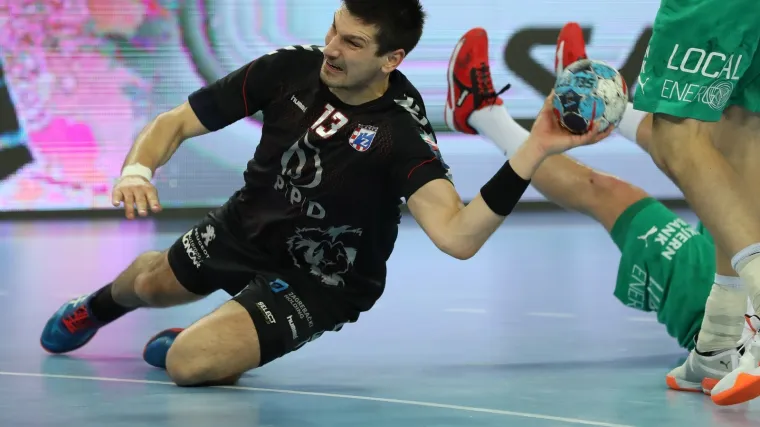 Konačna odluka: Rukometa&scaron; Ivan Sr&scaron;en neće se moći ove sezone vratiti u Nexe