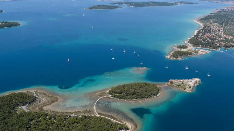 Znate li točno koliko otoka ima u Hrvatskoj