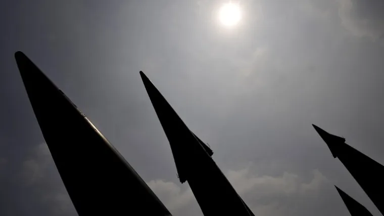 'Nastavljaju razvijati projektile s nuklearnim bojevima glave. Krše bilateralni sporazum sa SAD-om'