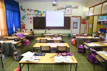 Djeca više neće čitati Malog princa, Ježevu kućicu, Petra Pana: Što je uopće ostalo na popisu lektire?