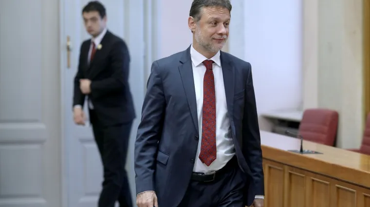 Jandroković nije popustio usprkos Valentinovu: 'Ovo nije silovanje, ovo je ubojstvo demokracije'