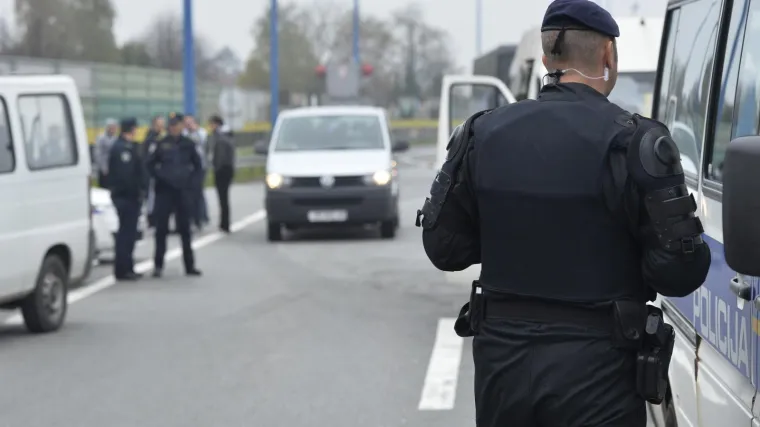 Nestašni Karlovčanin: Policija ga uhvatila zbog brze vožnje, a sudac mu dao 5 puta veću kaznu