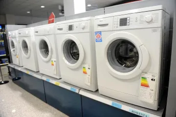 Država će pomagati pri kupnji energetski učinkovitijih uređaja, ali i 'zelenih vozila'