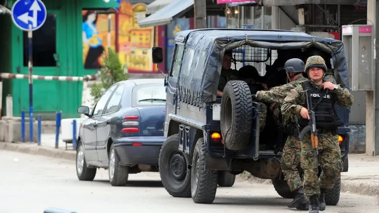 Policija u racijama zaplijenila naprave i predmete povezane s teroristima