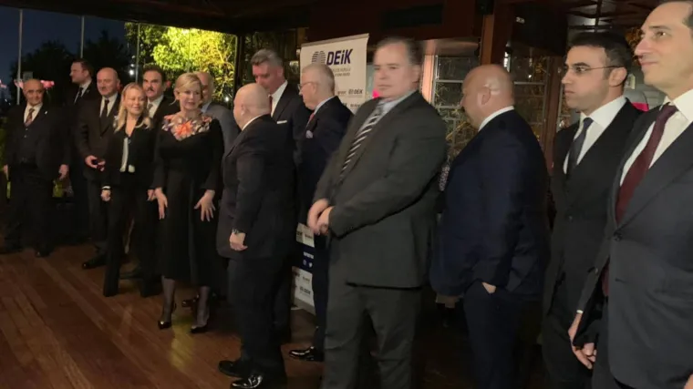 Grabar-Kitarović u Istanbulu pozvala turske gospodarstvenike na nova ulaganja u Hrvatsku