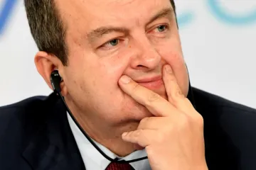 '1918. na Rivi je 20.000 ljudi s radošću dočekalo Srbe da ih brane od Talijana, a danas bacaju srpske vaterpoliste u more'