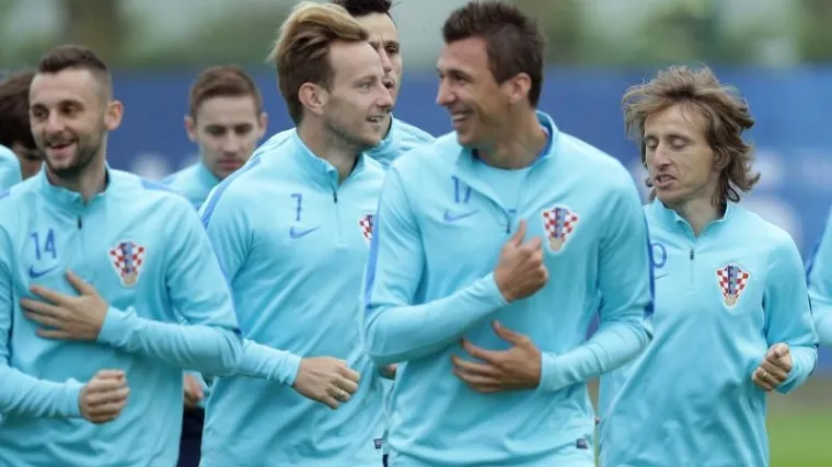 Oni bi trebali preporoditi posrnulog diva