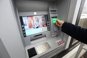 Ukrao karticu s tijela prijatelja kojeg je prona&scaron;ao mrtvog i skinuo mu s računa 19 tisuća kuna