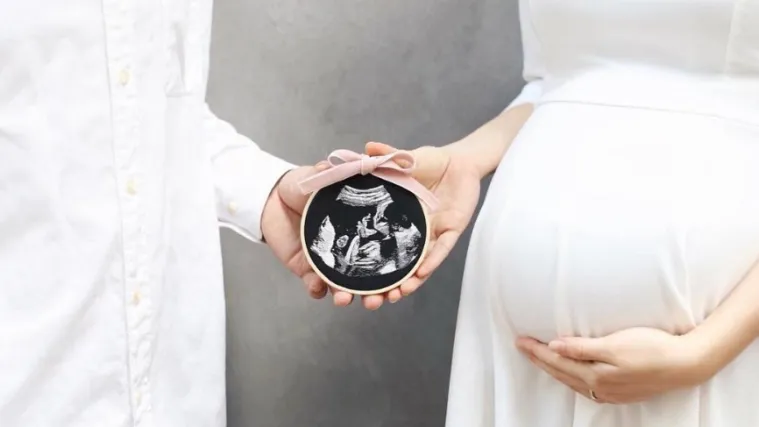 Mlada umjetnica vezenje podigla na sasvim novu razinu i odu&scaron;evila buduće roditelje