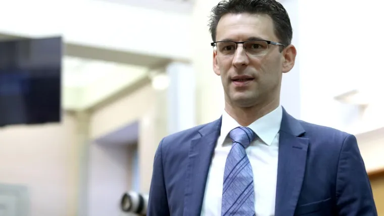 'Ovo je Vladina borba za njihovo preživljavanje i goli opstanak na vlasti'