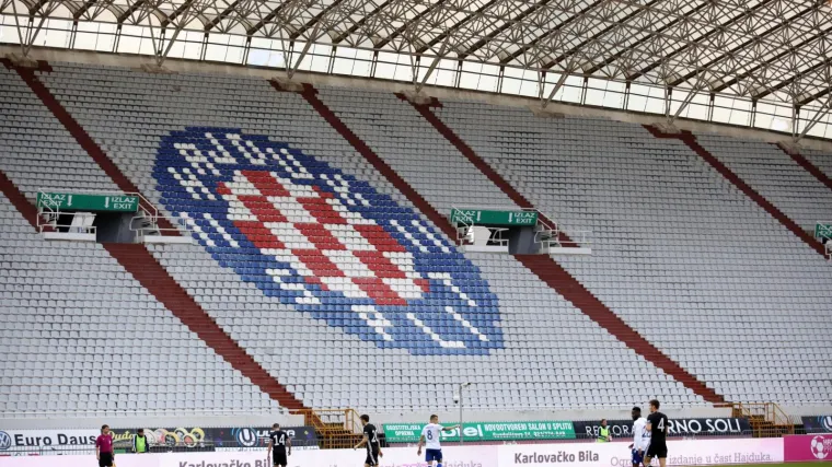 Pijeskom i psećim izmetom na kritičare 'Na&scaron;eg Hajduka': 'Ovo nas neće obeshrabriti!'