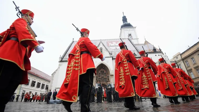 U njihovim je rukama sigurnost predsjednice: Počasno-zaštitna bojna slavi 25. rođendan!
