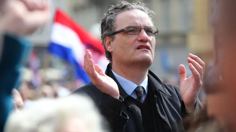 Batarelu su problem u Crkvi 'homoseksualni predatori': A &scaron;to je s onima koji zlostavljaju djevojčice?