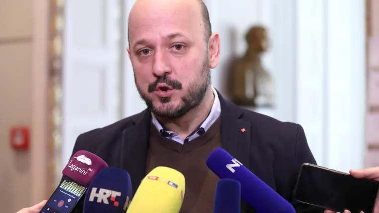 'Treba kupiti zastupnike po Lici, Začretju, Zagorju'